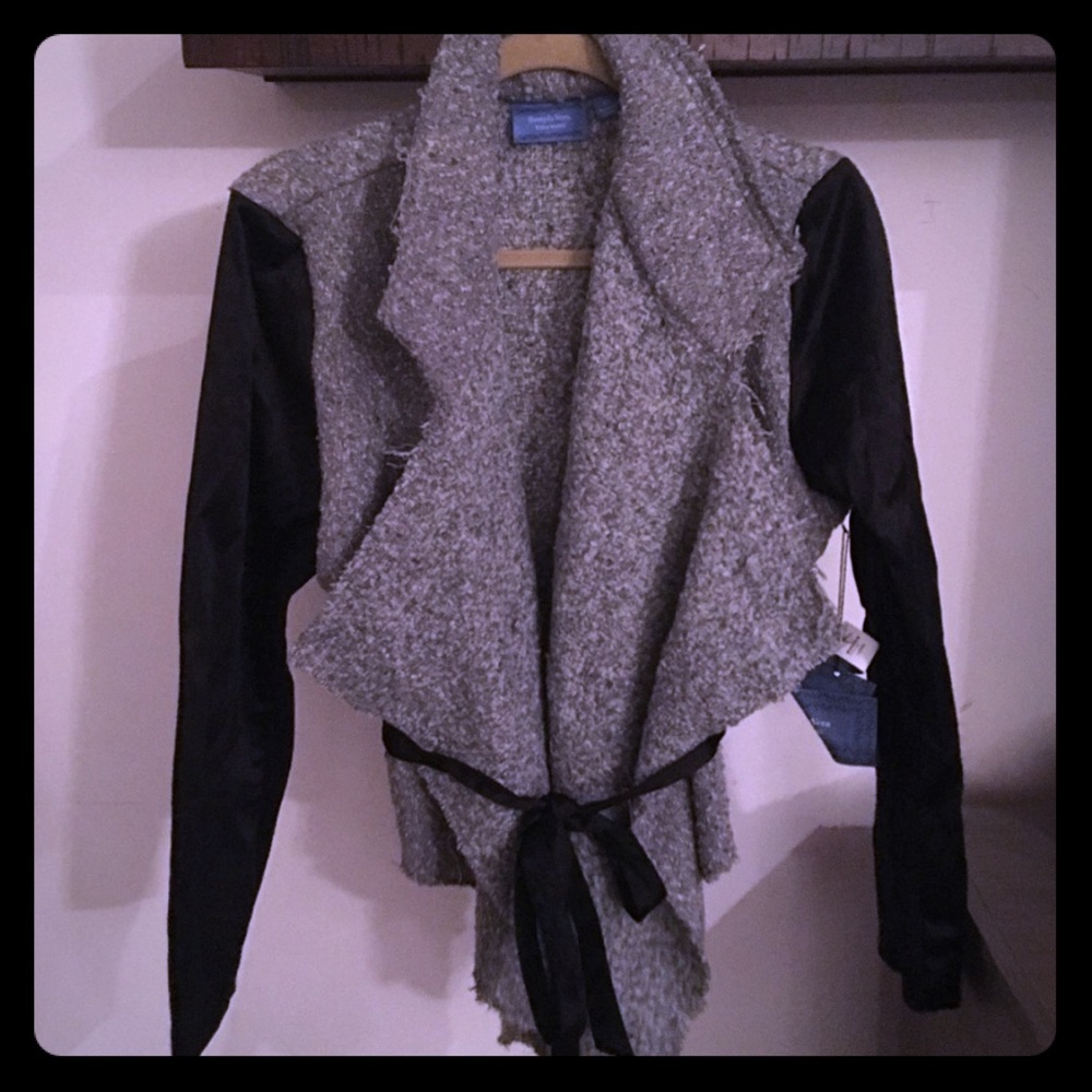 Simply Vera Wang Jacket / Cardigan